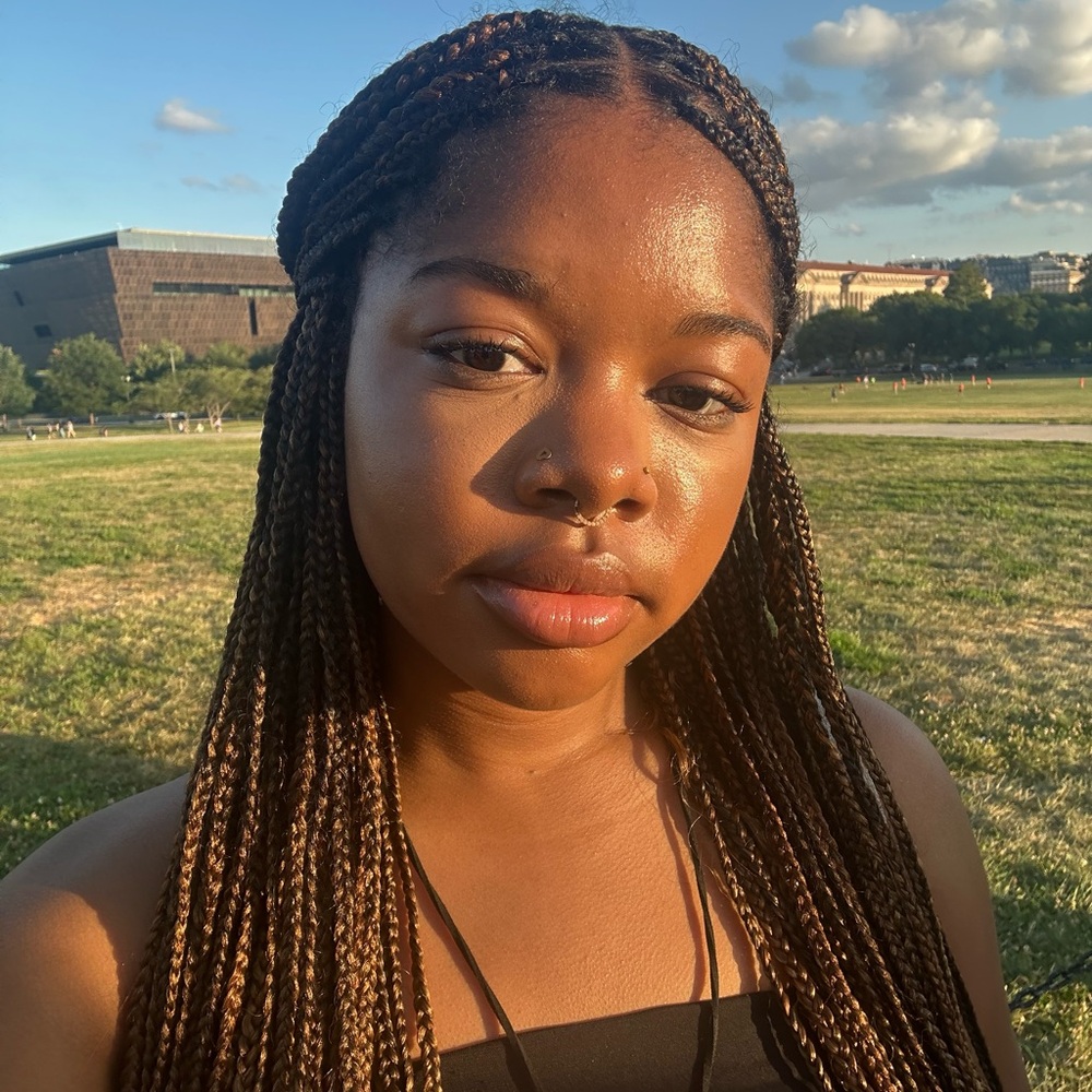 Meet your Posher, Natavia